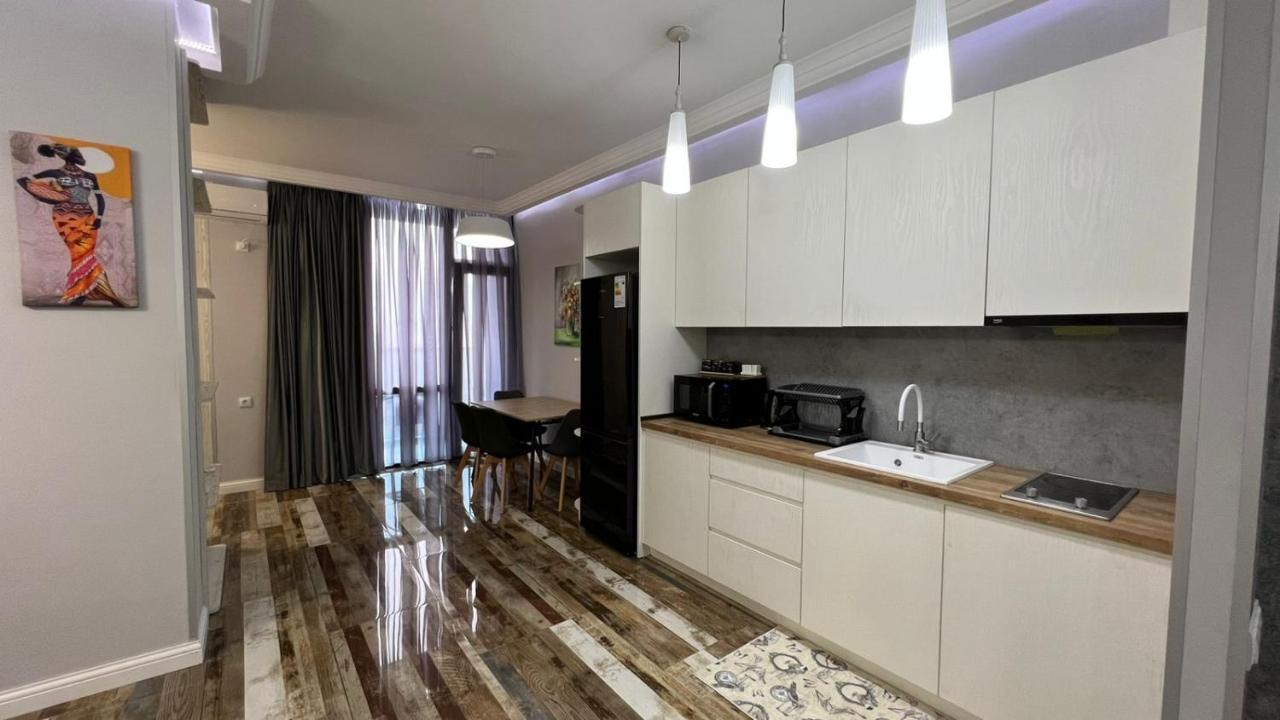 Apartment Dar Tower Batumi