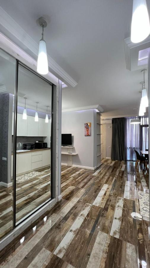 Dar Tower Apartment Batumi
